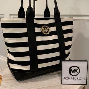 Michael Kors Fulton Black & White Canvas and Leather Nautical Tote Bag EUC